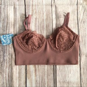 New FREE PEOPLE Vintage Rose Lace Bandeau XS